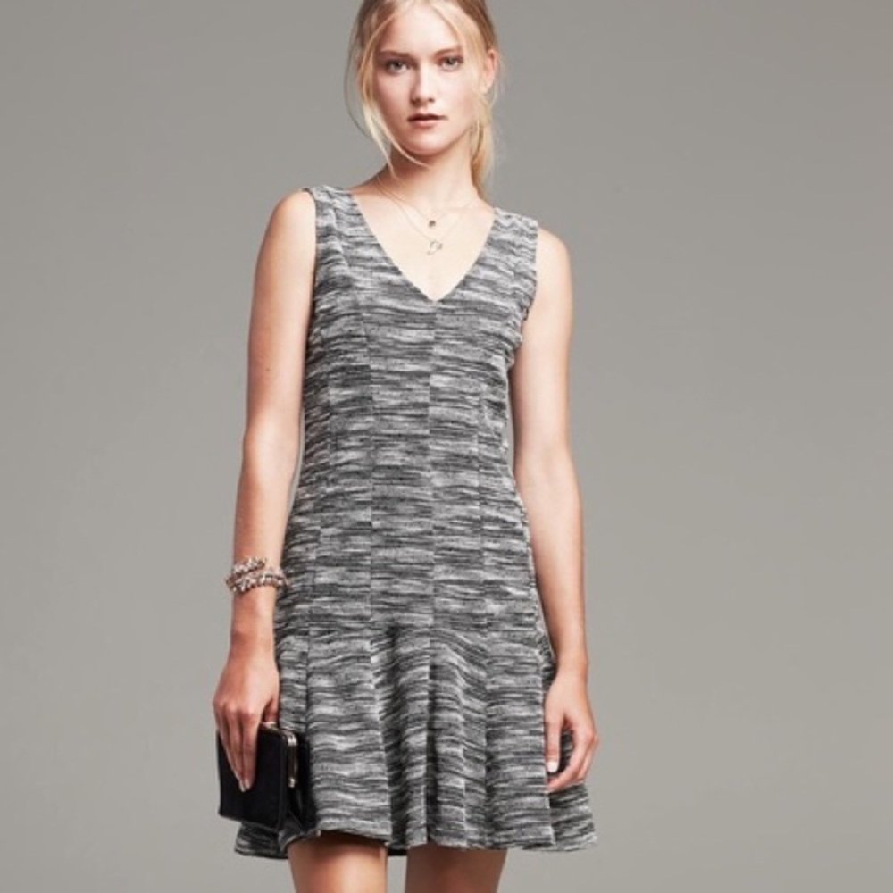 Banana Republic flounce hem drop waist dress